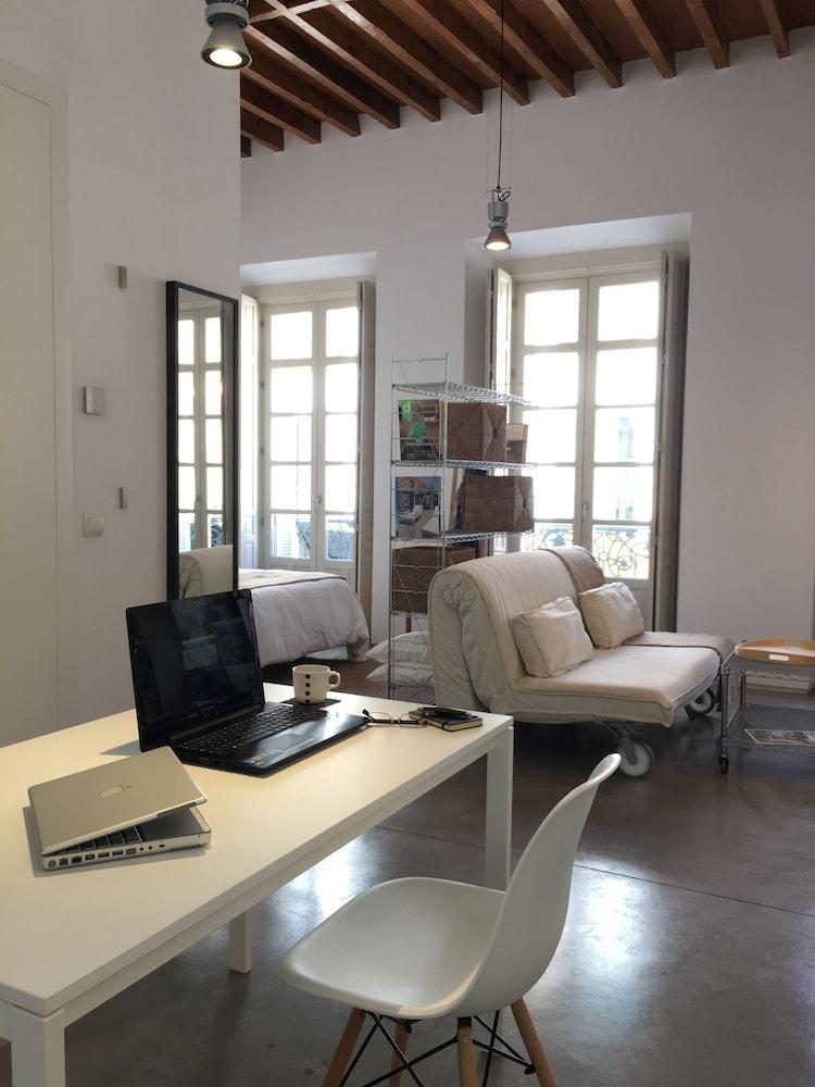 Suncity Ismo Arquitectura Malaga Ngoại thất bức ảnh